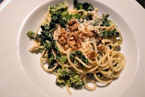 Savoy Cabbage Spaghetti with Walnut Sauce