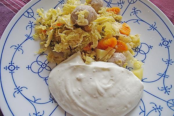 Savoy Cabbage Stew with Meatballs and Garlic Quark
