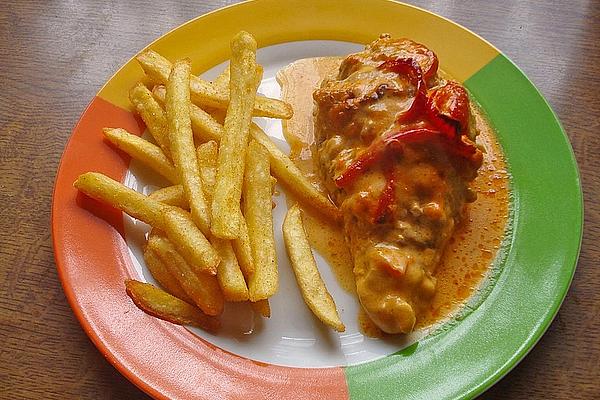 Schnitzel Pan with Spicy Sauce