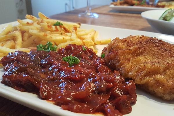 Schnitzel with Paprika Tomato Sauce