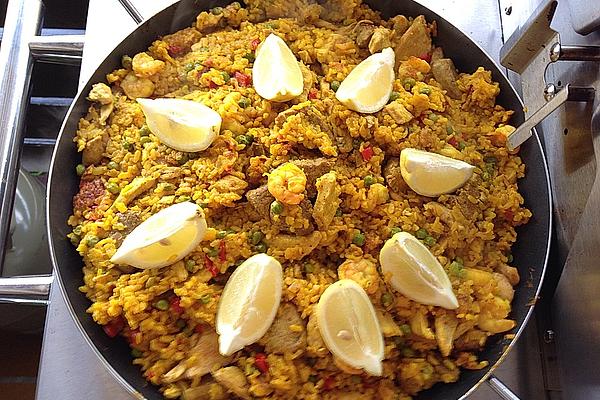 Schnuckis Paella with Prawns