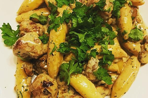 Schupfnoodle Pan with Bratwurst Dumplings