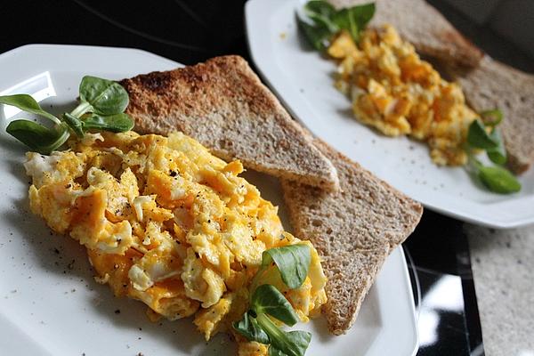 Scrambled Cheese Eggs