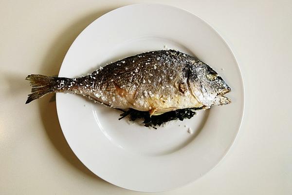 Sea Bream in Salt Coat