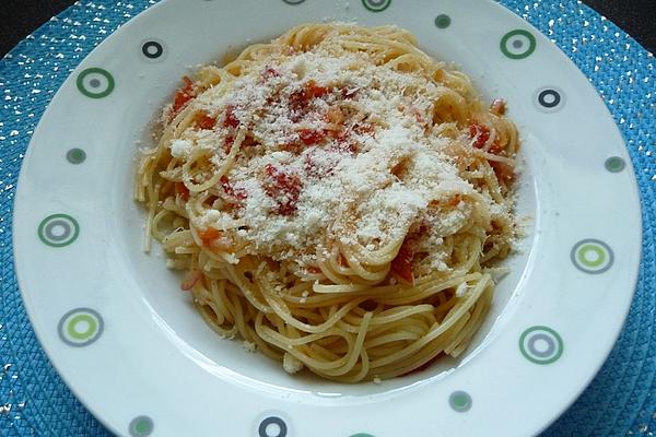 Seared Cherry Tomatoes with Noodles