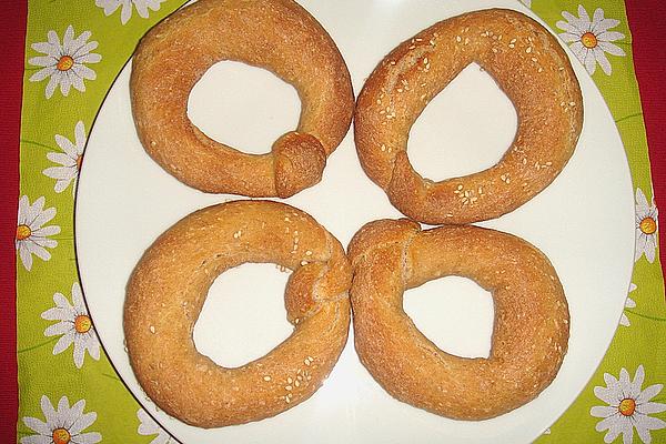 Sesame – Ring Bun