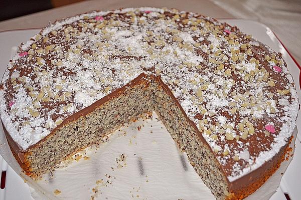 Simple Ant Cake with Yogurt