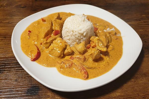 Sliced ​​chicken in Ajvar Cream from Oven