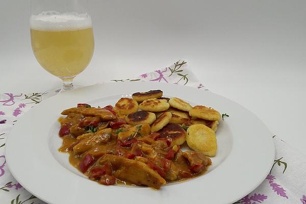 Sliced ​​turkey with Curry