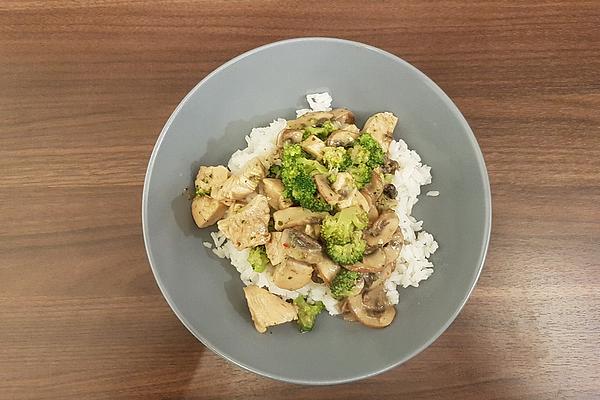 Sliced ​​turkey with Rice