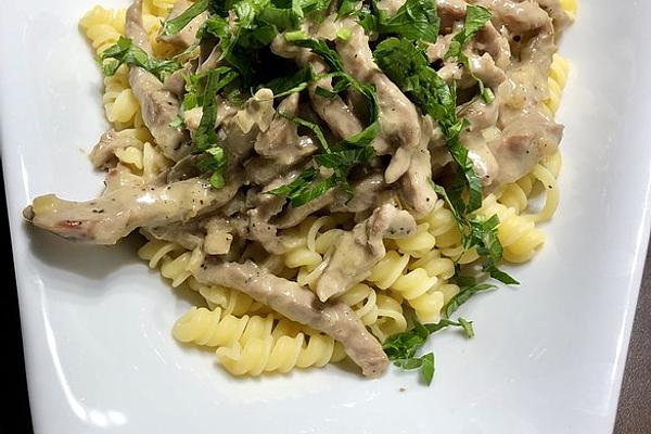 Sliced ​​veal Zurich Style