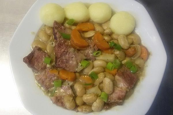 Smoked Pork Neck with Broad Beans