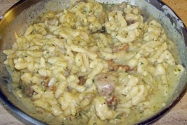 Spaetzle Mushroom Pan
