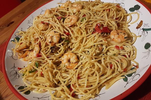 Spaghetti with Chilli, Garlic and Prawns