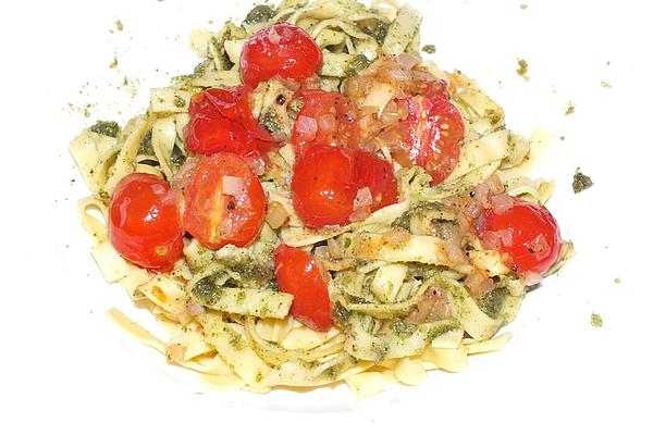 Spaghetti with Parsley – Walnut – Pesto