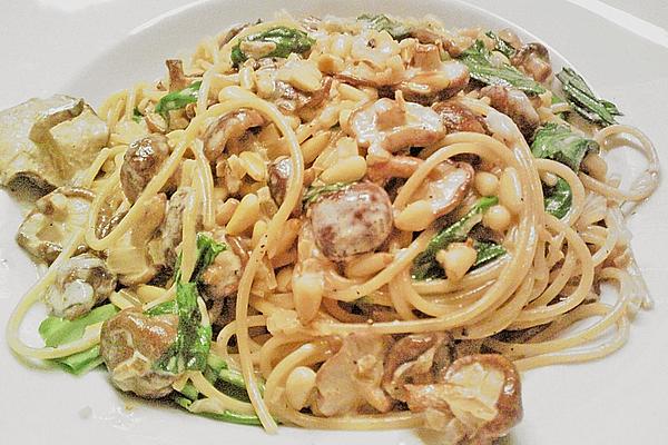 Spaghetti with Shiitake in Chive Cream