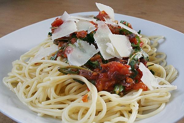 Spaghetti with Tomatoes and Arugula