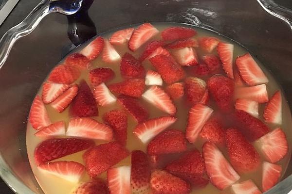 Sparkling Strawberry Punch