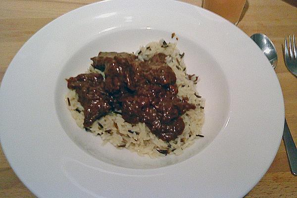 Spicy Beef in Peanut Sauce