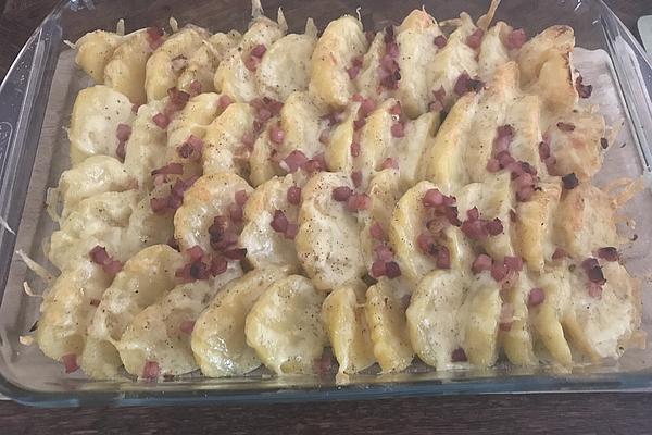 Spicy Cheese Potatoes