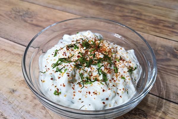 Spicy Yogurt Dip