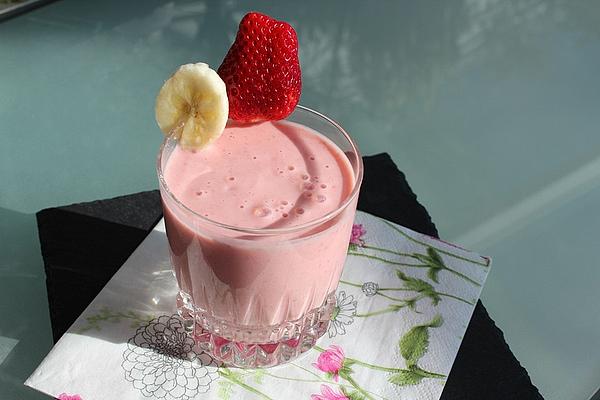 Strawberry and Banana Milkshake