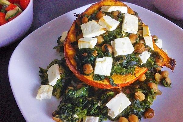 Stuffed Hokkaido Pumpkin with Spinach and Chickpeas