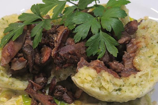 Stuffed Parsley Dumplings with Mushrooms