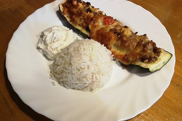 Stuffed Zucchini with Mince