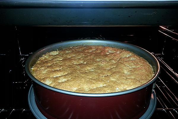 Sugar-free Apple Pie with Almond Crust