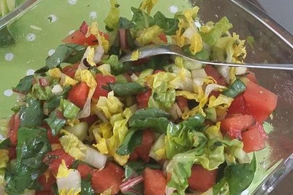 Summer Salad with Melon and Cucumber