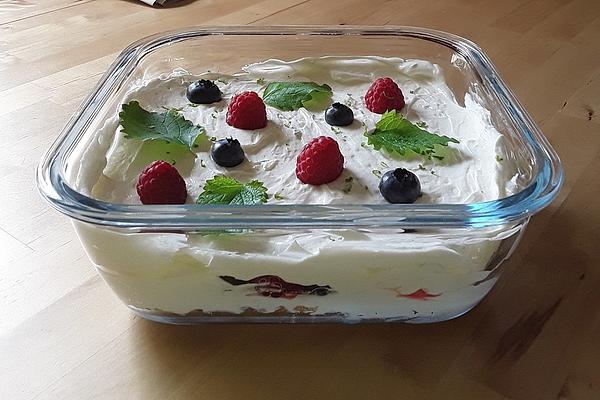 Summery Quark Cream Dessert