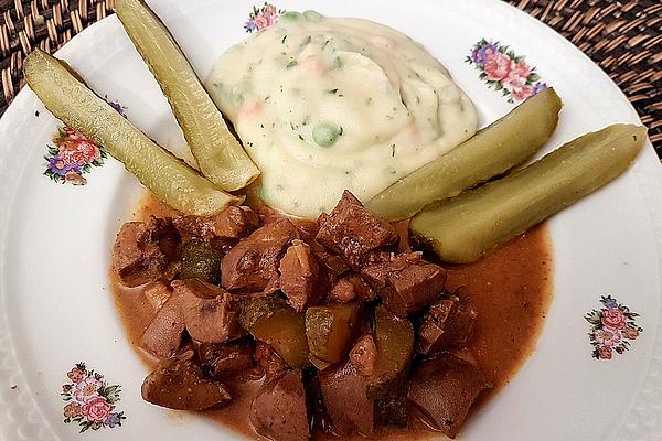 Sweet and Sour Kidney Ragout Berlin Style