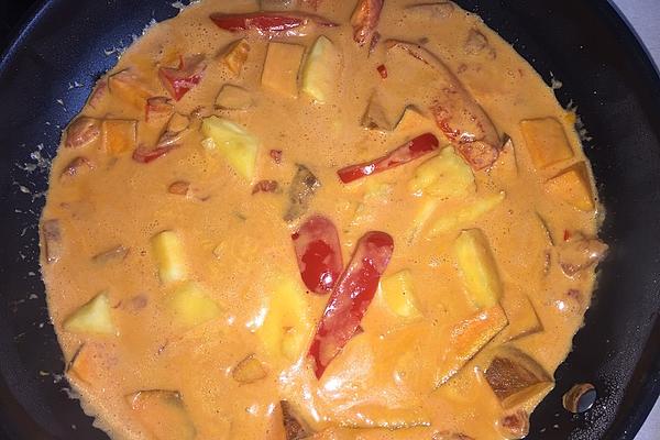 Sweet Potatoes from Wok in Hot and Sweet Sauce