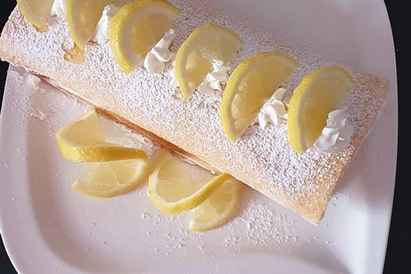 Swiss Roll with Lemon Cream