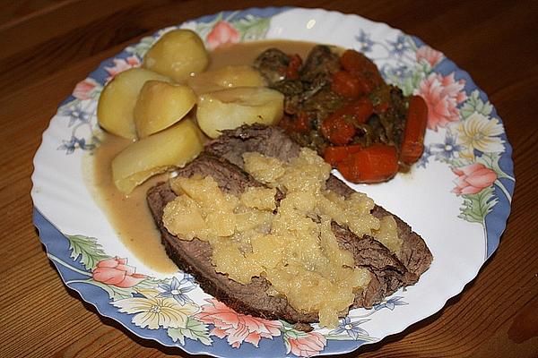 Tafelspitz with Horseradish Sauce and Apple Horseradish