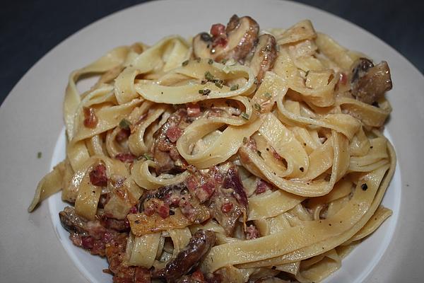Tagliatelle with Stone Mushrooms