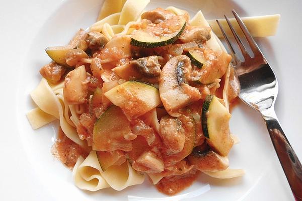 Tagliatelle with Zucchini and Mushrooms