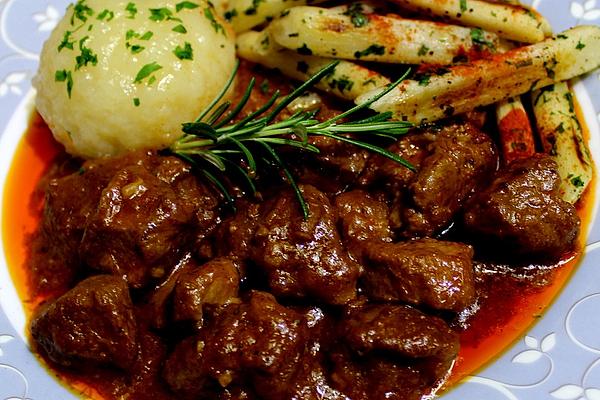 Töginger Lamb Goulash