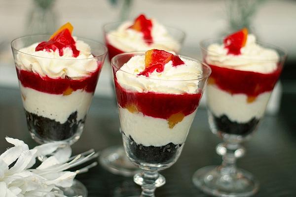 Tiramisu Peach Melba