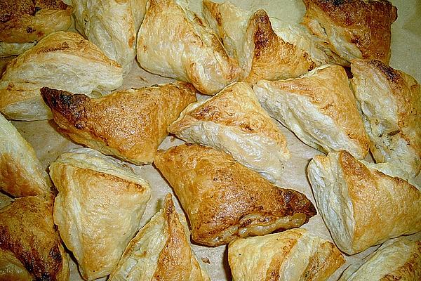 Tiropitákia (feta Cheese Triangles)
