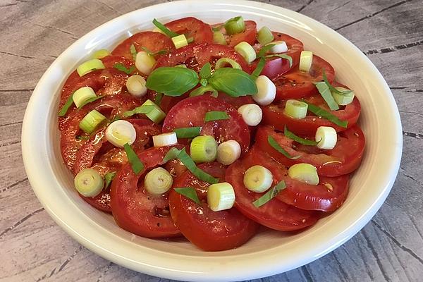 Tomato Salad with Basil – Vinaigrette