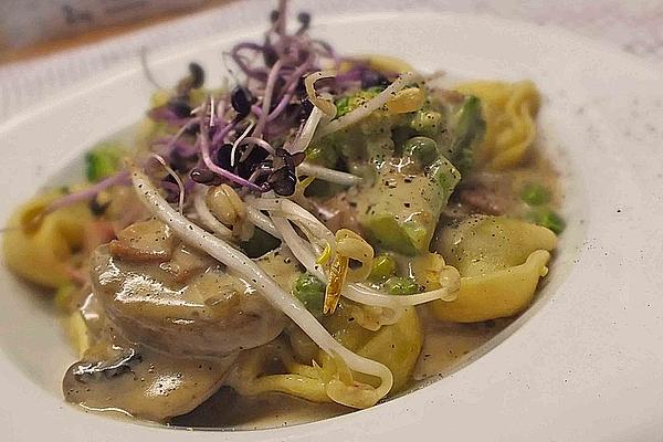 Tortellini in Cheese-cream Sauce