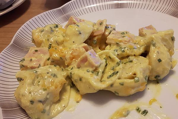 Tortellini Salad with Mandarin Oranges