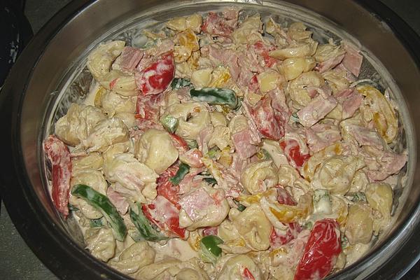 Tortellini Salad with Yogurt Dressing
