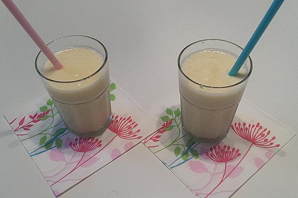 Tropic Yogurt Frappé