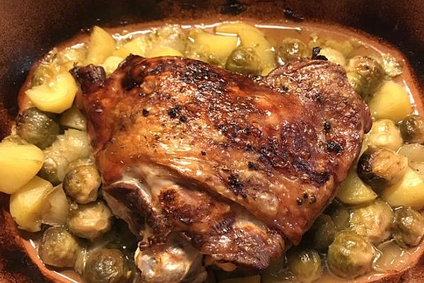 Turkey Leg Braised in Roman Pot