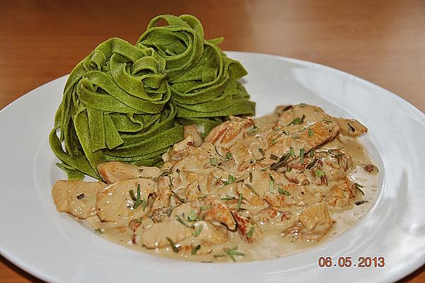Turkey – Sliced ​​meat in Riesling Sauce