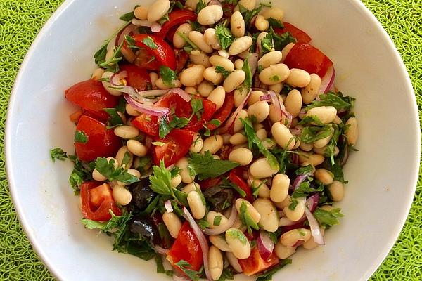 Turkish Bean Salad with Vegetables