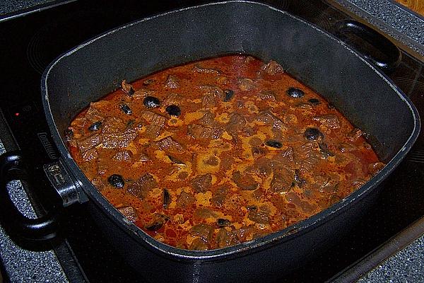 Turkish Olive Goulash